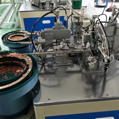 Static Terminal Riveting Machine